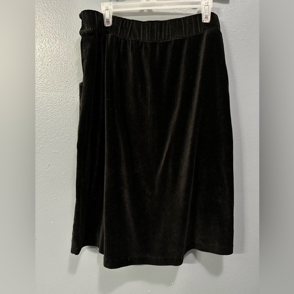 70s Black Velvet Button Mid-length Skirt Stretch with pockets size XL Vintage - Picture 6 of 8